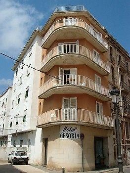 Hotel Apartaments Gesoria Porta Ferrada Сан Фелиу де Гиксолс Екстериор снимка
