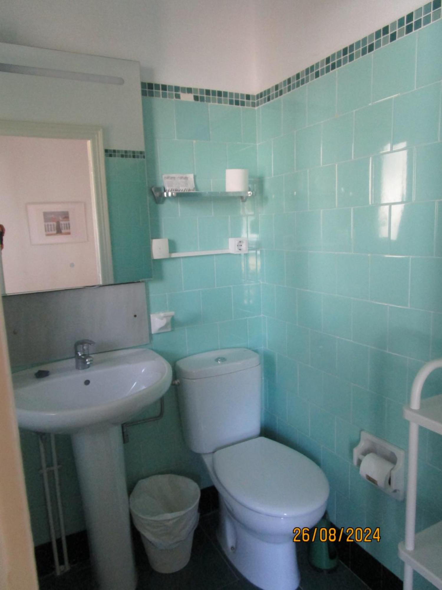 Hotel Apartaments Gesoria Porta Ferrada Сан Фелиу де Гиксолс Екстериор снимка